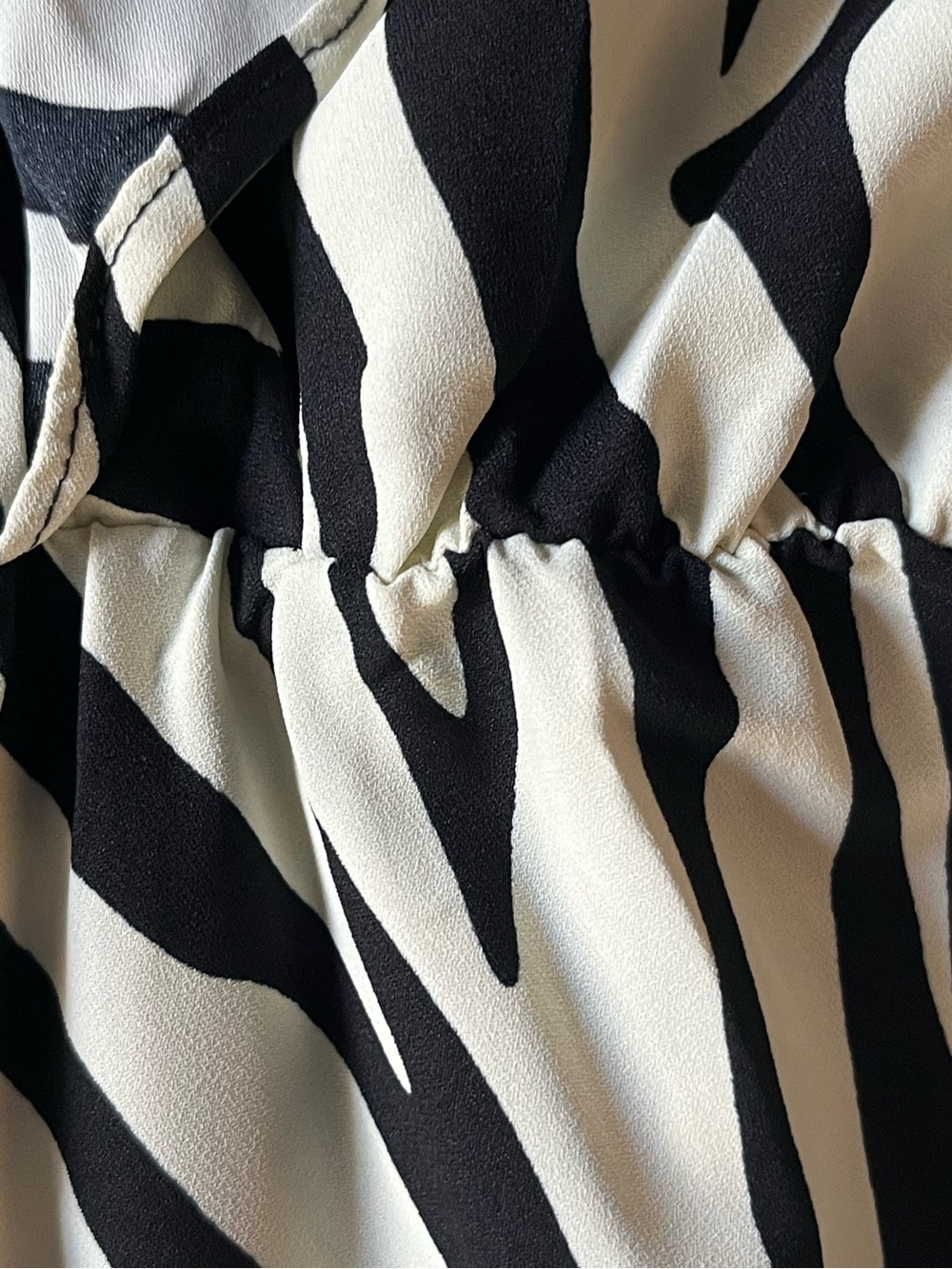 Black & off white/Cream Zebra Print jumpsuit - Picture 4 of 8